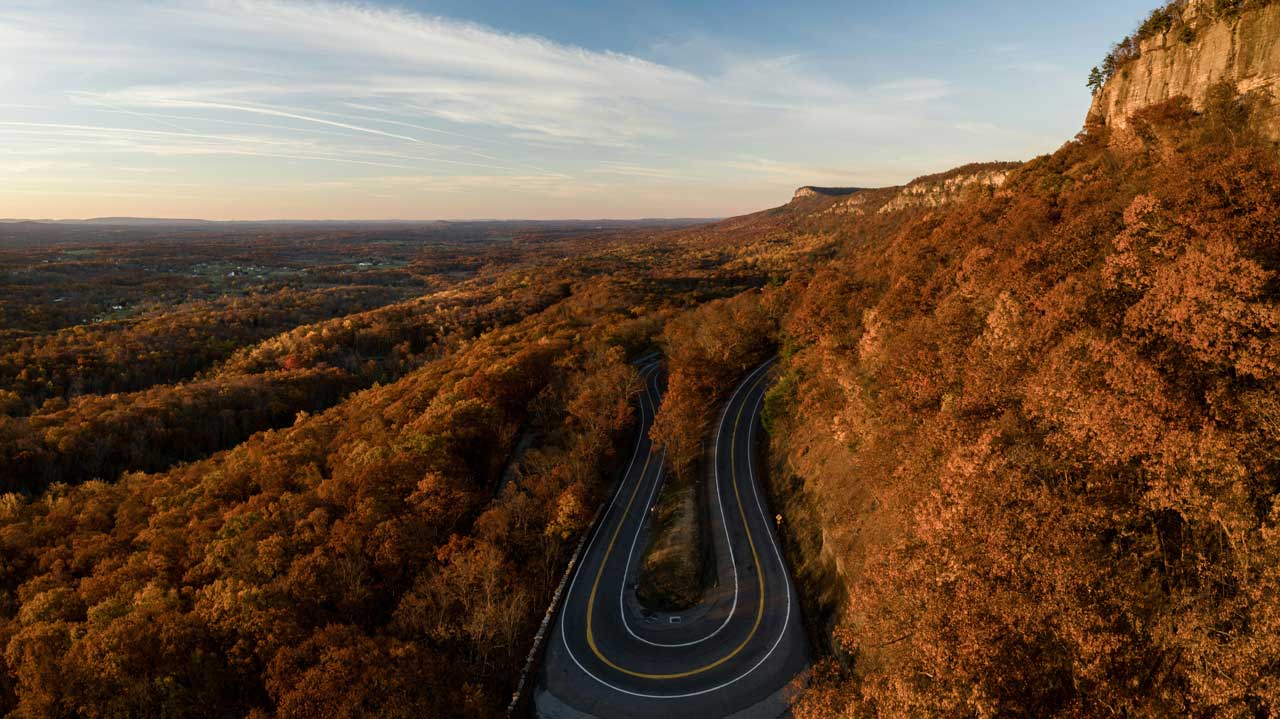 Curved road